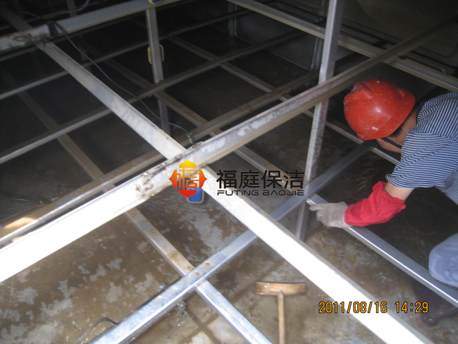 上海南匯區(qū)不銹鋼水箱清洗消毒公司 上海南匯區(qū)不銹鋼水箱清洗消毒公司