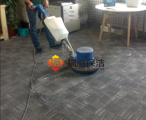 上海學(xué)校地毯清洗公司 上海學(xué)校地毯清洗公司