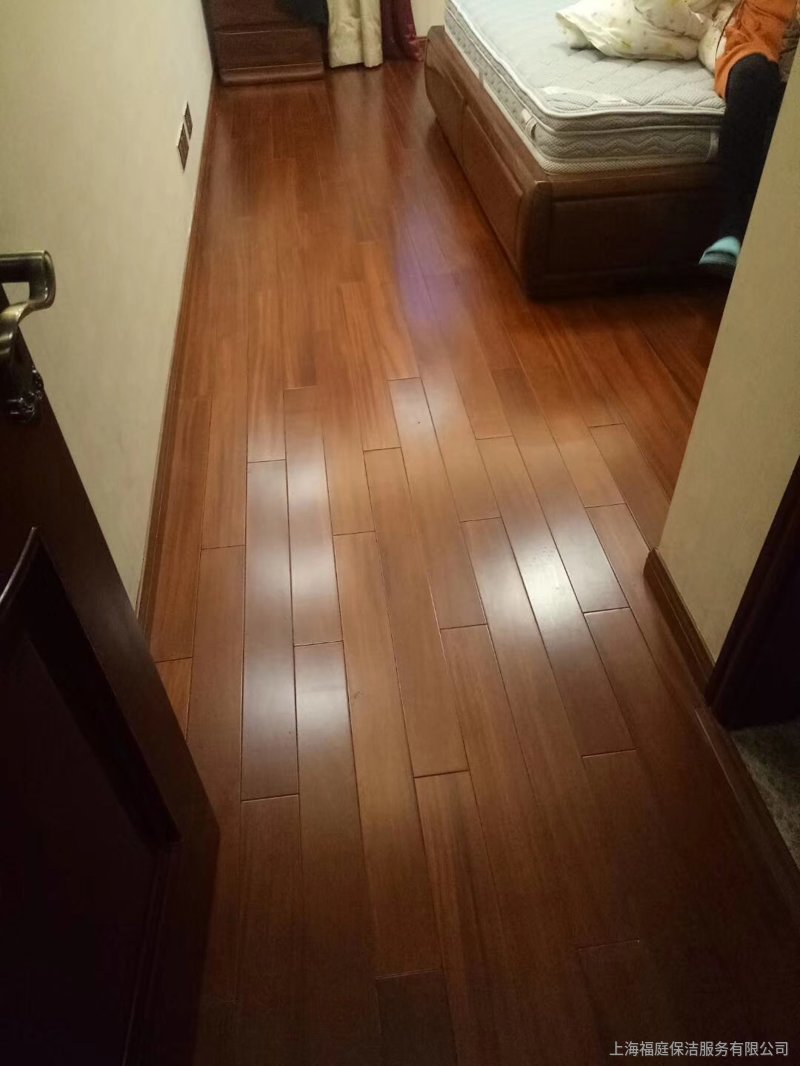 上海木地板打蠟公司 上海木地板打蠟公司